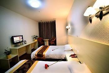 Shiyan Aishang Aishishang Hotel Buitenkant foto